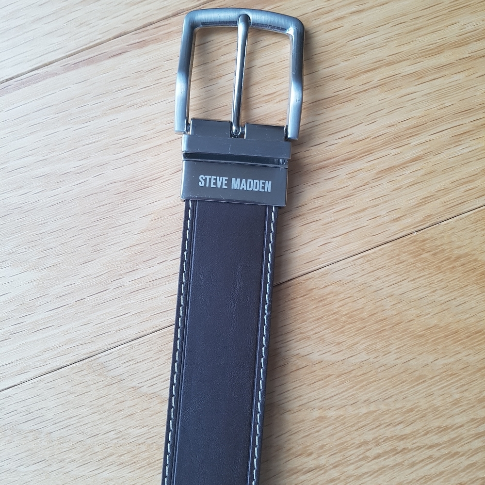 Reversible leather belt
